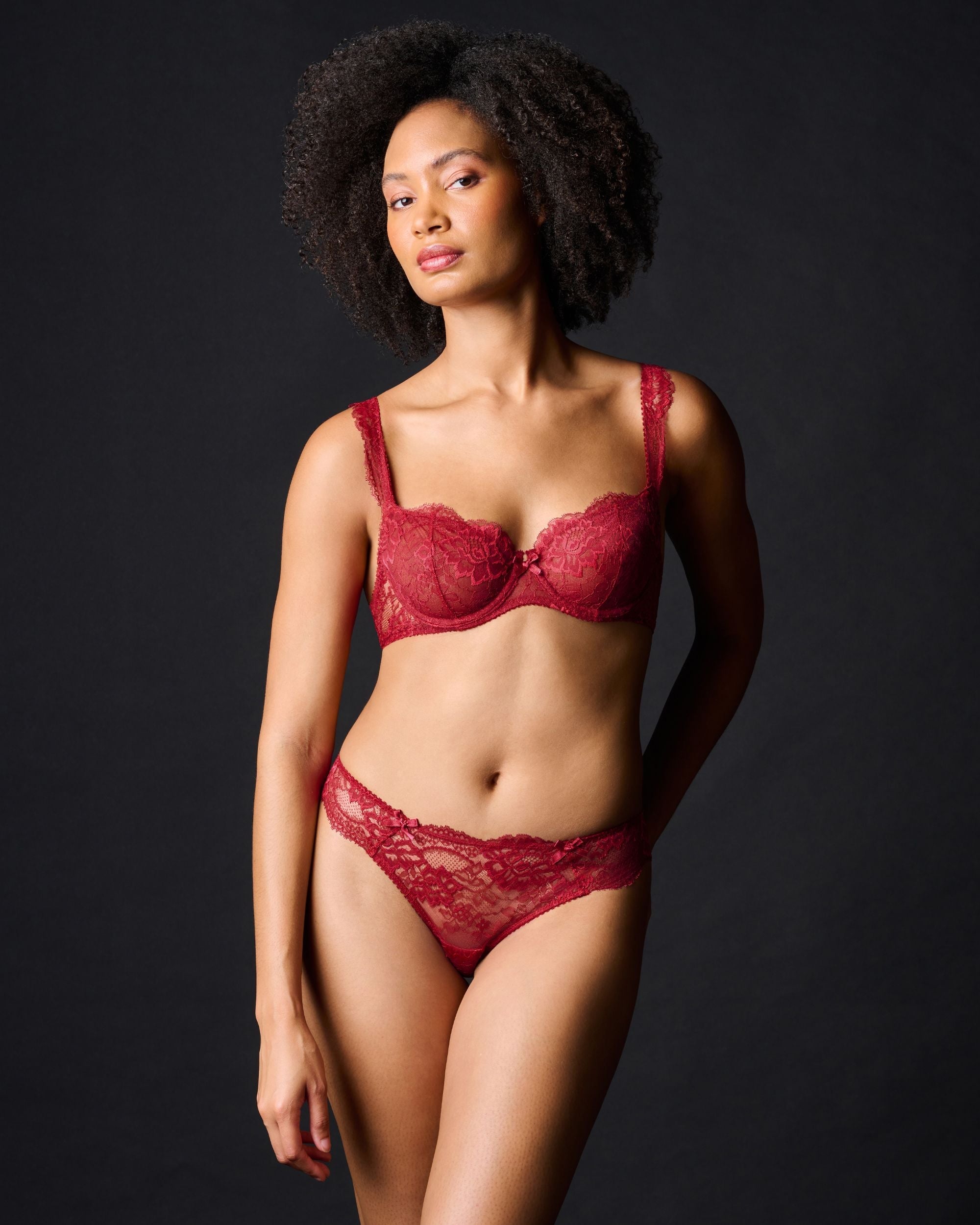 https://s7d2.scene7.com/is/image/Journelle/105568-341-c?wid=2500&fit=constrain