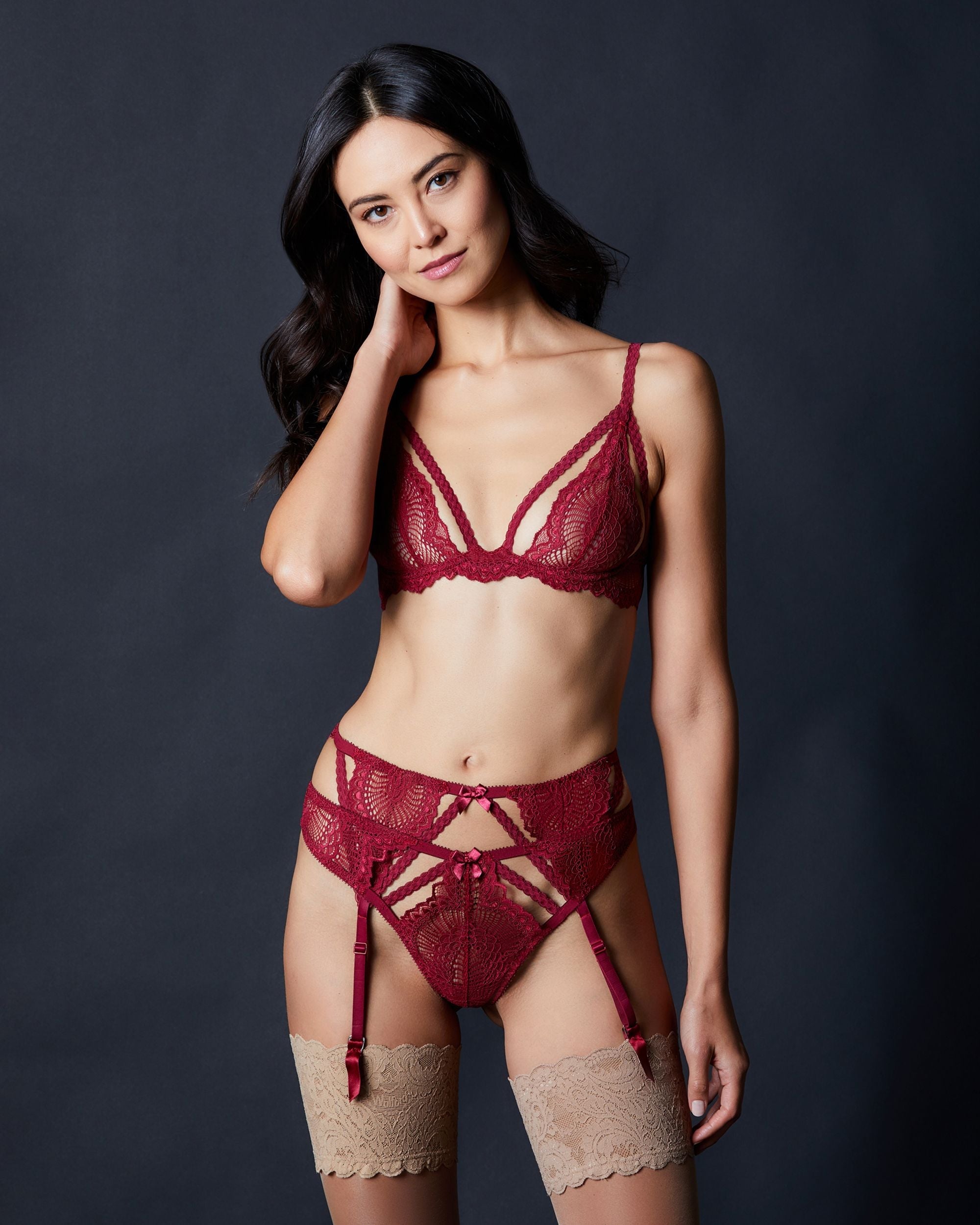 https://s7d2.scene7.com/is/image/Journelle/111806-341-a?wid=2500&fit=constrain