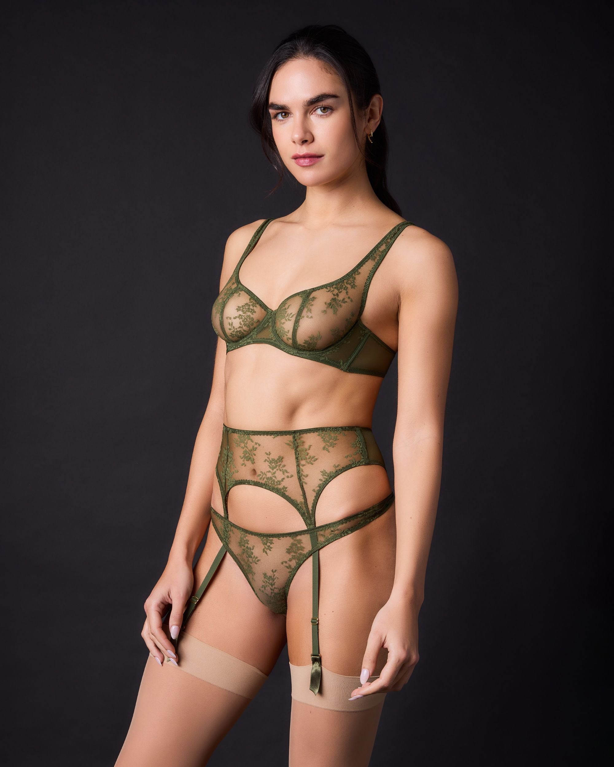 https://s7d2.scene7.com/is/image/Journelle/115299-3833-a?wid=2500&fit=constrain