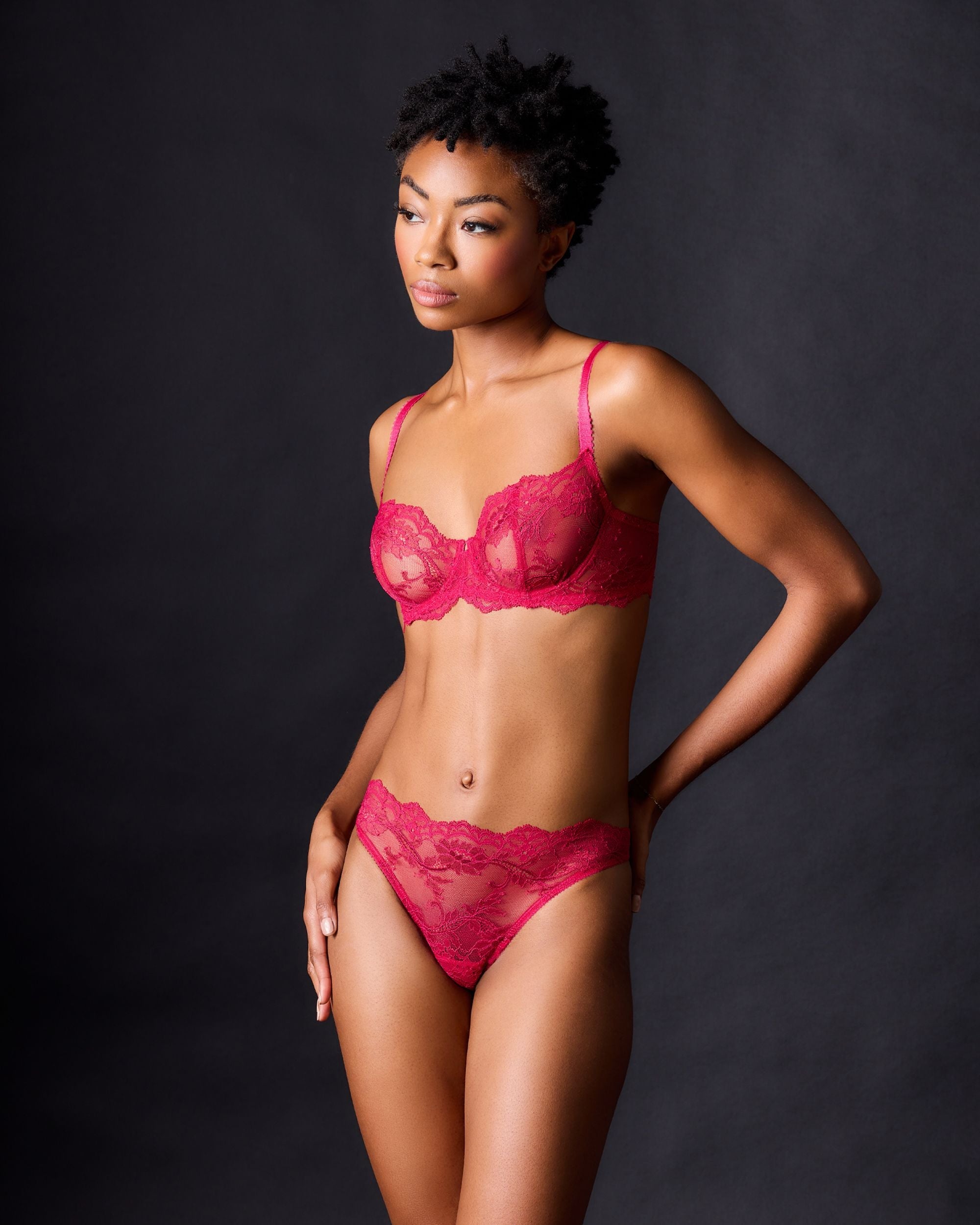 https://s7d2.scene7.com/is/image/Journelle/122277-80-b?wid=2500&fit=constrain