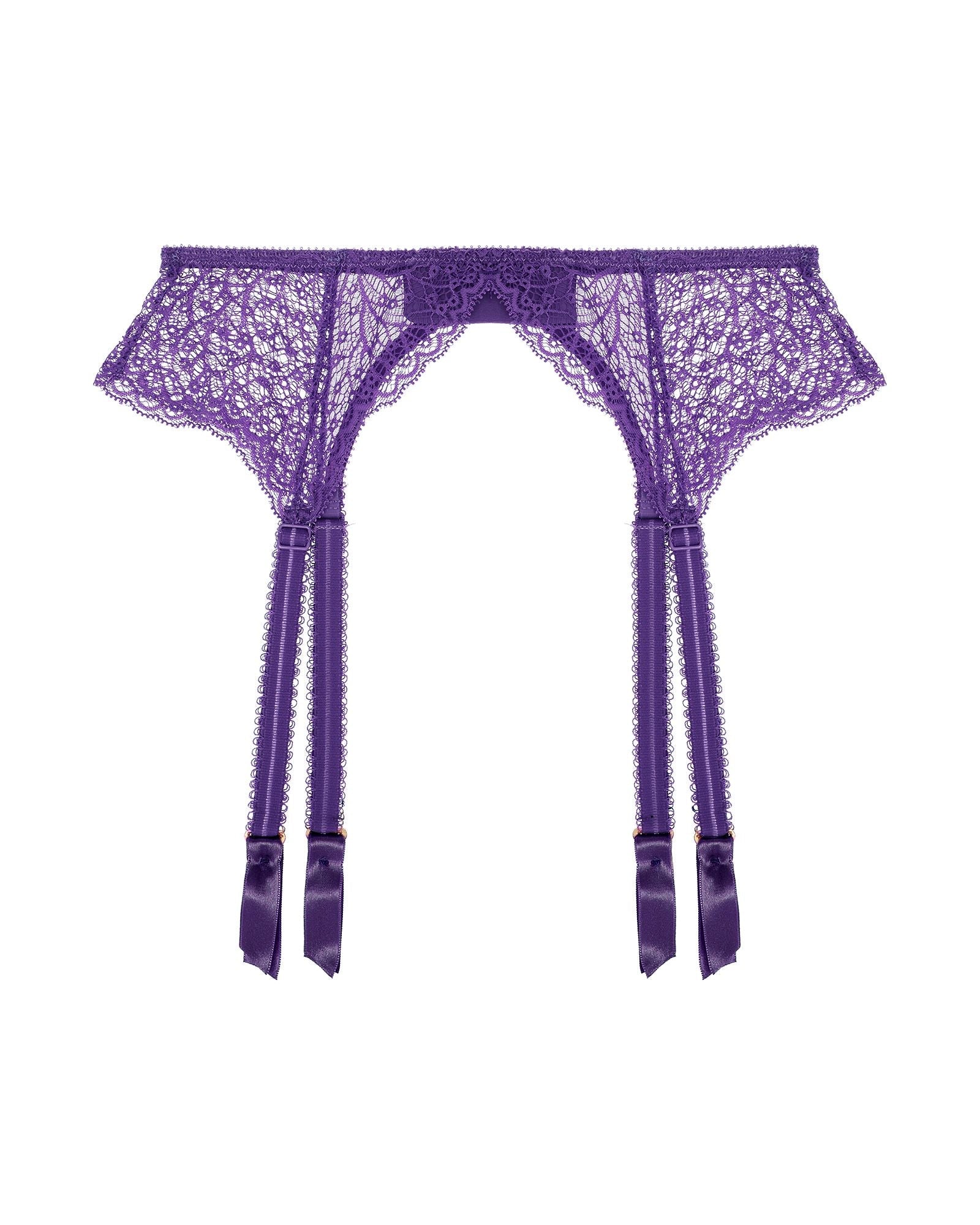 https://s7d2.scene7.com/is/image/Journelle/129901-1375-z?wid=2500&fit=constrain