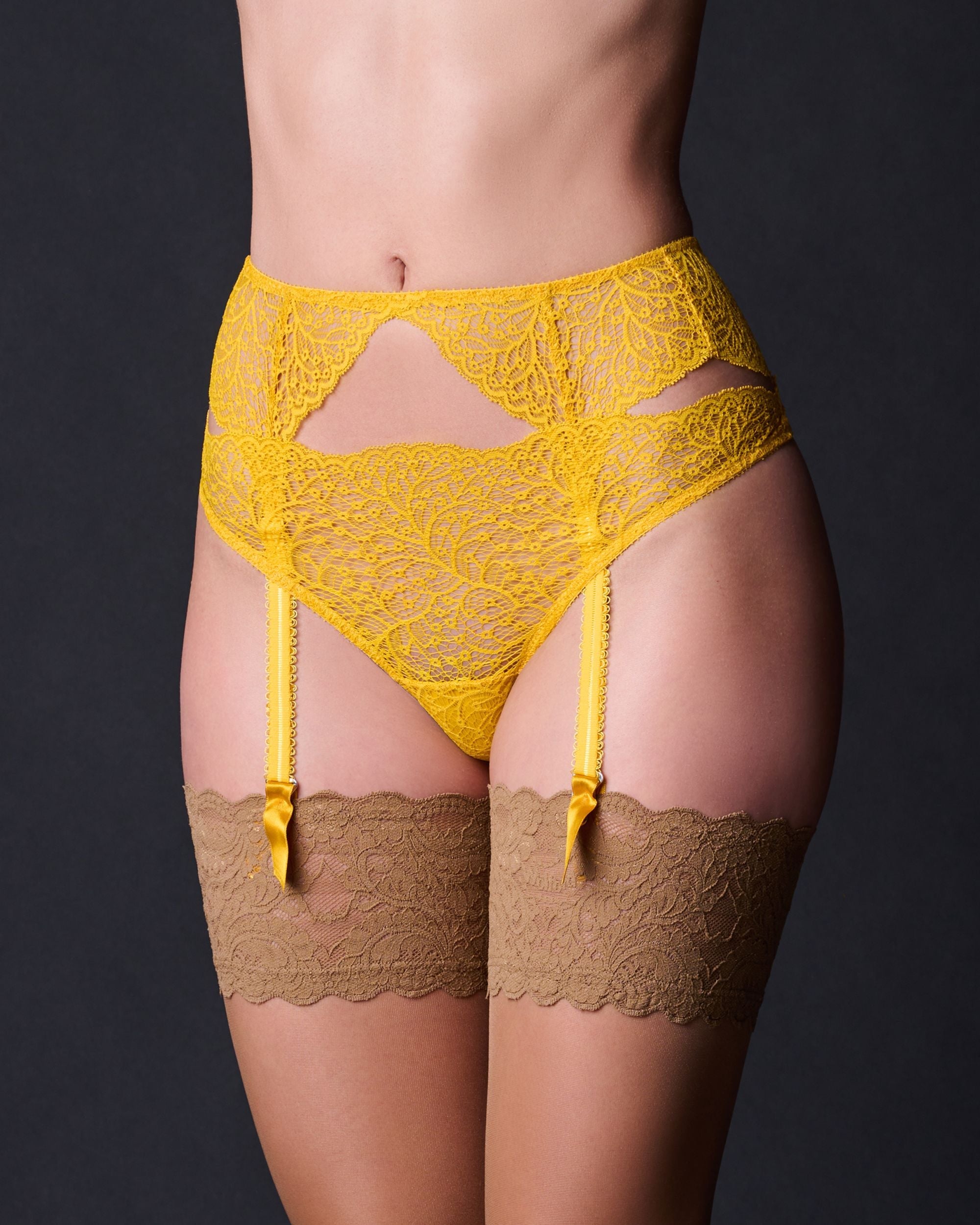 https://s7d2.scene7.com/is/image/Journelle/129901-3704-a?wid=2500&fit=constrain