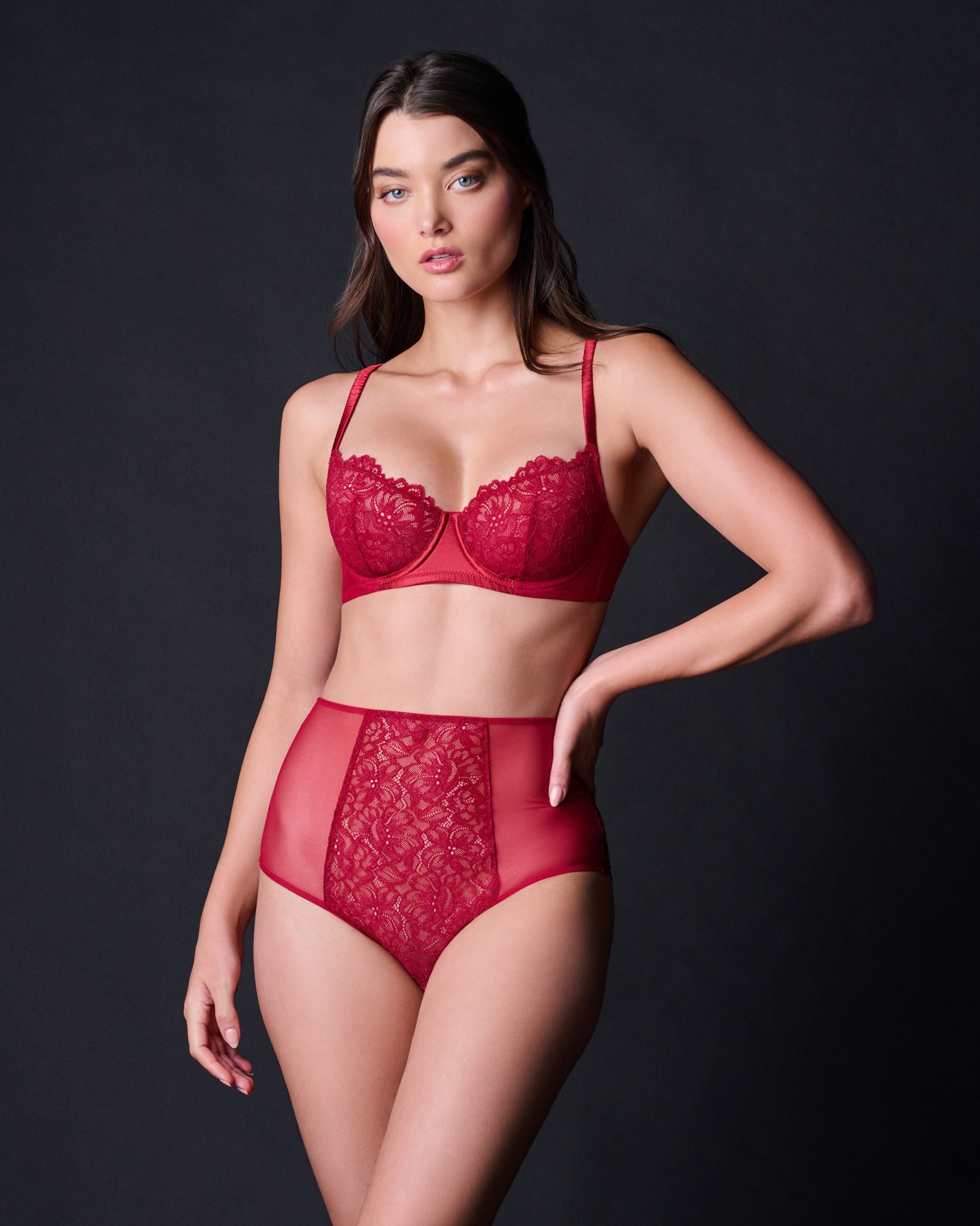 https://s7d2.scene7.com/is/image/Journelle/137480-1051-d?wid=2500&fit=constrain