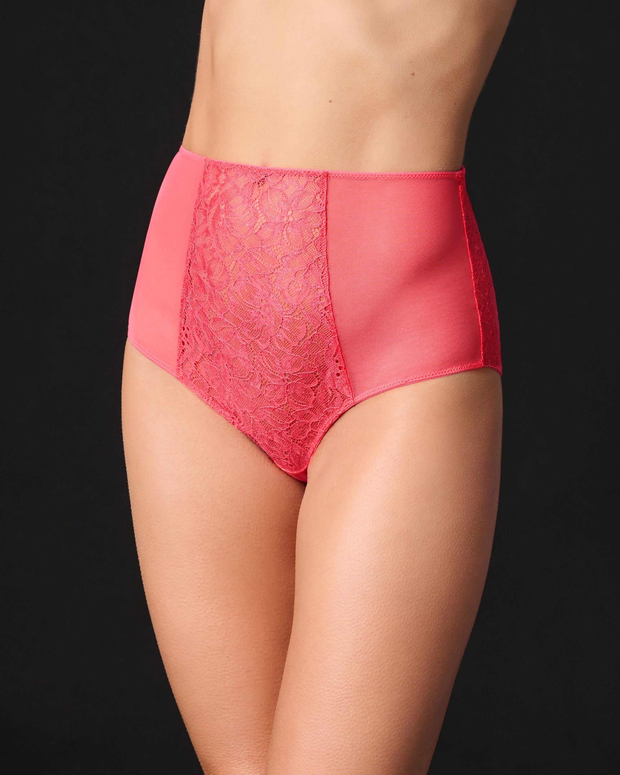 https://s7d2.scene7.com/is/image/Journelle/137480-4343-a?wid=2500&fit=constrain
