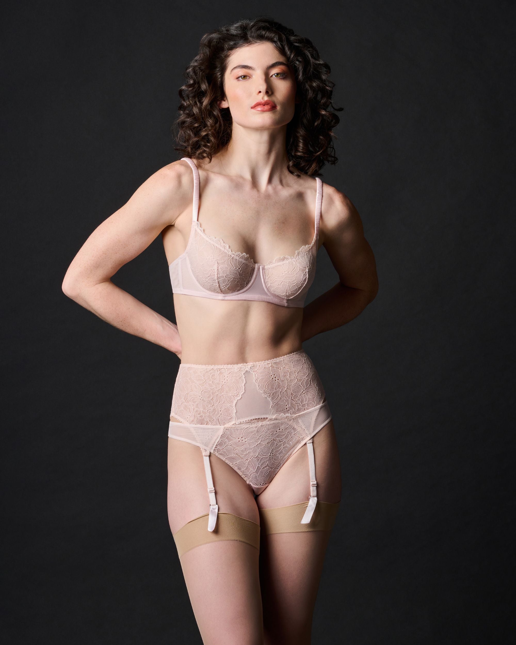 https://s7d2.scene7.com/is/image/Journelle/137498-2840-c?wid=2500&fit=constrain