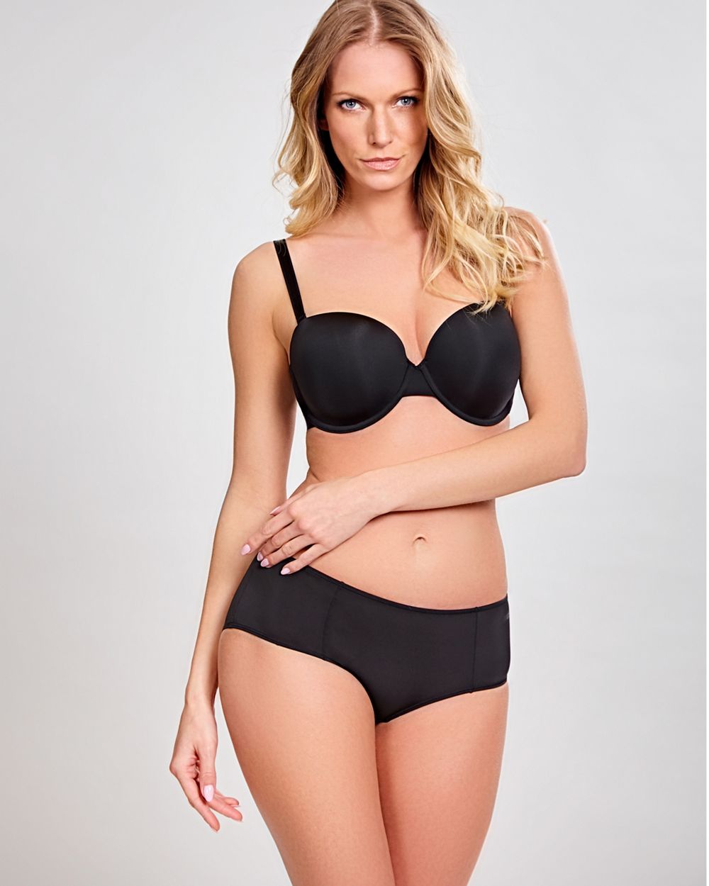 Porcelain Elan Moulded Strapless Bra