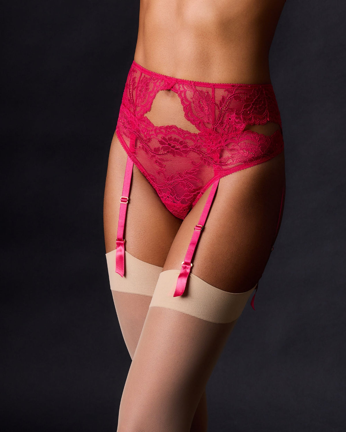 https://s7d2.scene7.com/is/image/Journelle/142015-80-a?wid=2500&fit=constrain