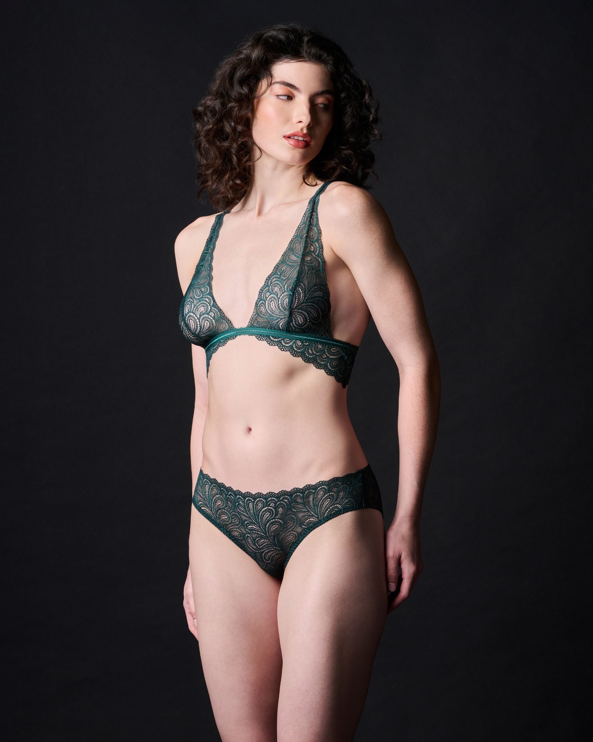 https://s7d2.scene7.com/is/image/Journelle/144547-1217-c?wid=2500&fit=constrain