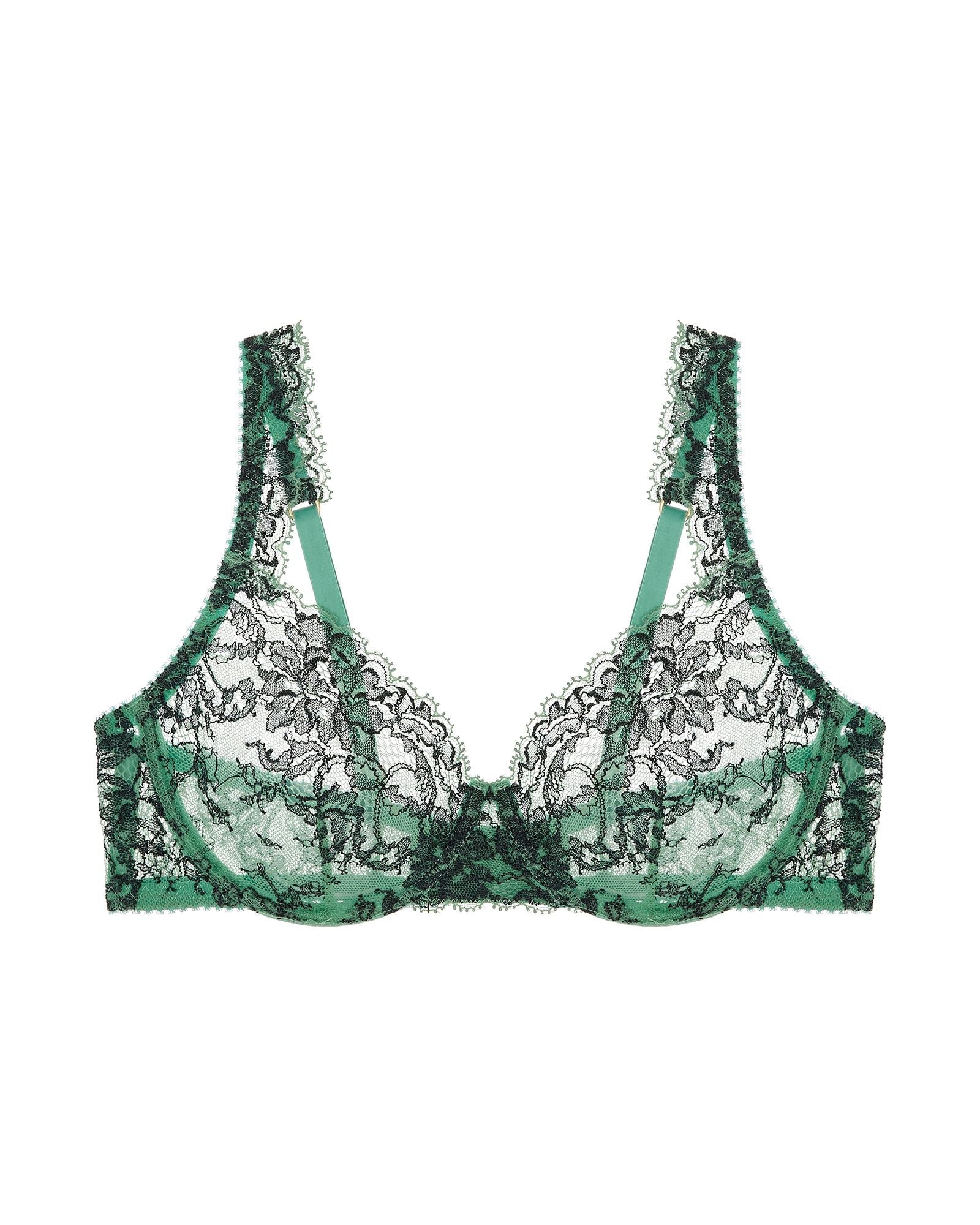 https://s7d2.scene7.com/is/image/Journelle/145806-4130-z?wid=2500&fit=constrain