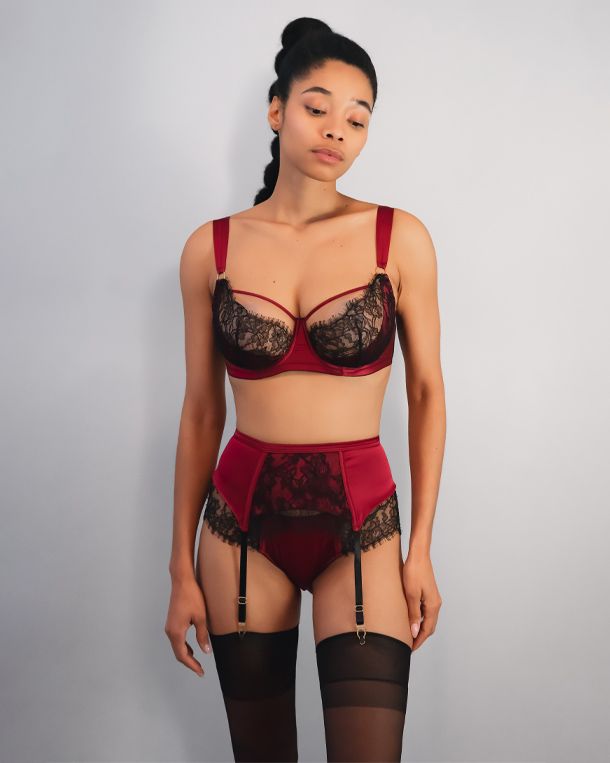 https://s7d2.scene7.com/is/image/Journelle/155972-201-c?wid=2500&fit=constrain