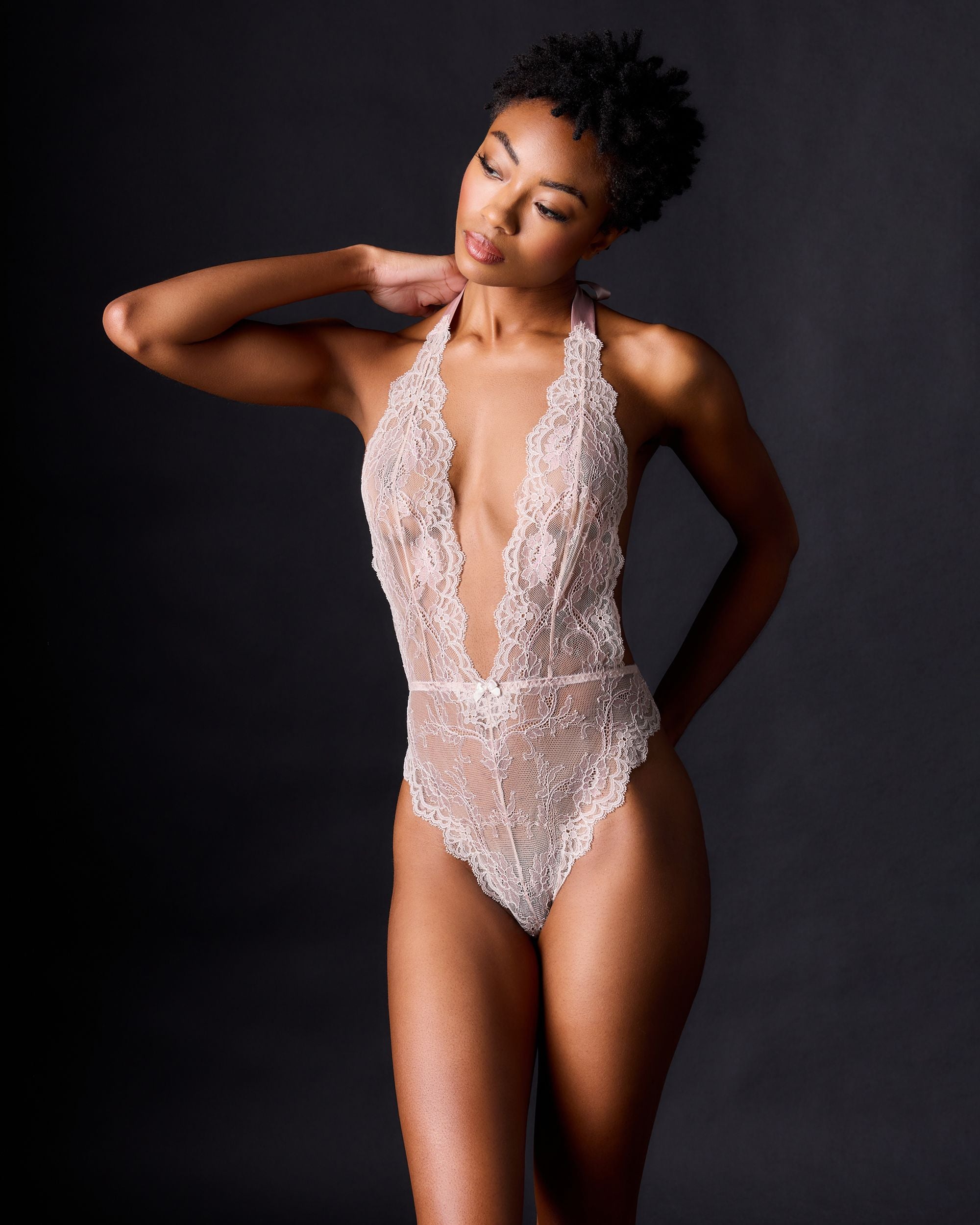 https://s7d2.scene7.com/is/image/Journelle/157498-2443-b?wid=2500&fit=constrain