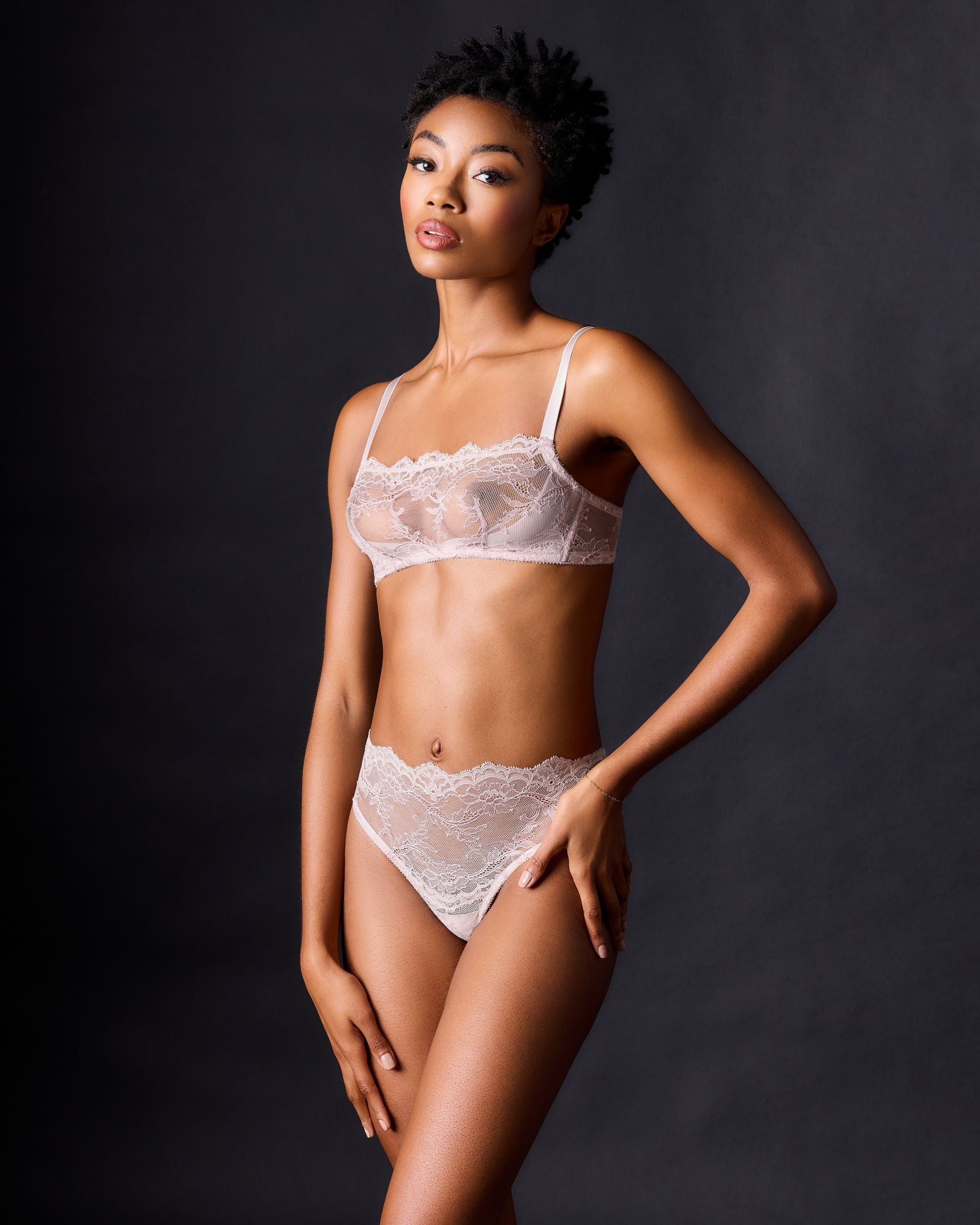 https://s7d2.scene7.com/is/image/Journelle/157585-2443-a?wid=2500&fit=constrain