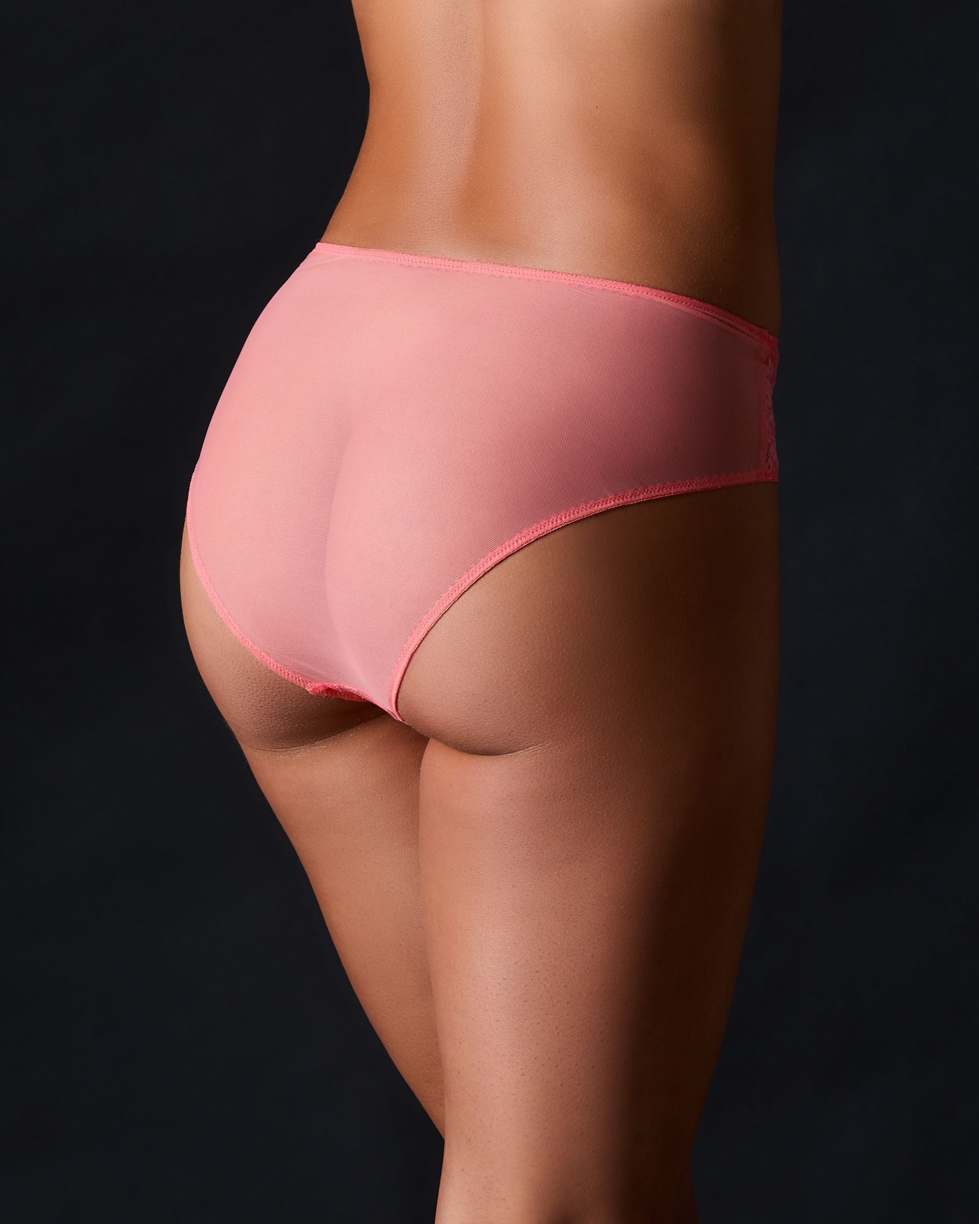 https://s7d2.scene7.com/is/image/Journelle/157663-1360-b?wid=2500&fit=constrain