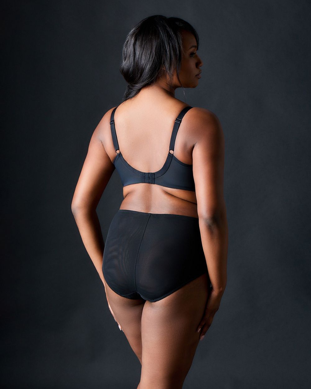 Brianna Underwire Plunge Bra