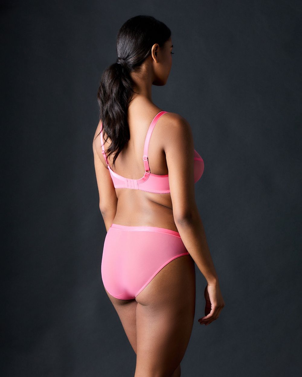 Snapshot Underwire Plunge Bra