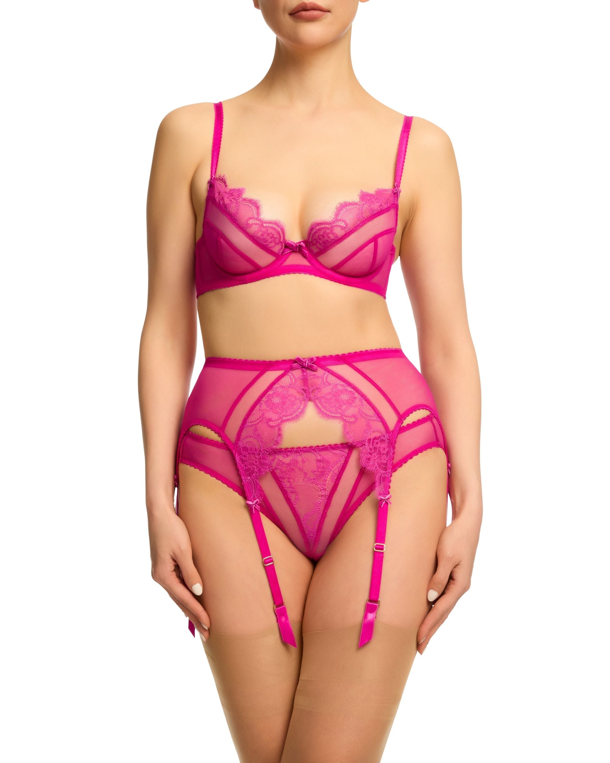 https://s7d2.scene7.com/is/image/Journelle/176548-1126-a?wid=2500&fit=constrain