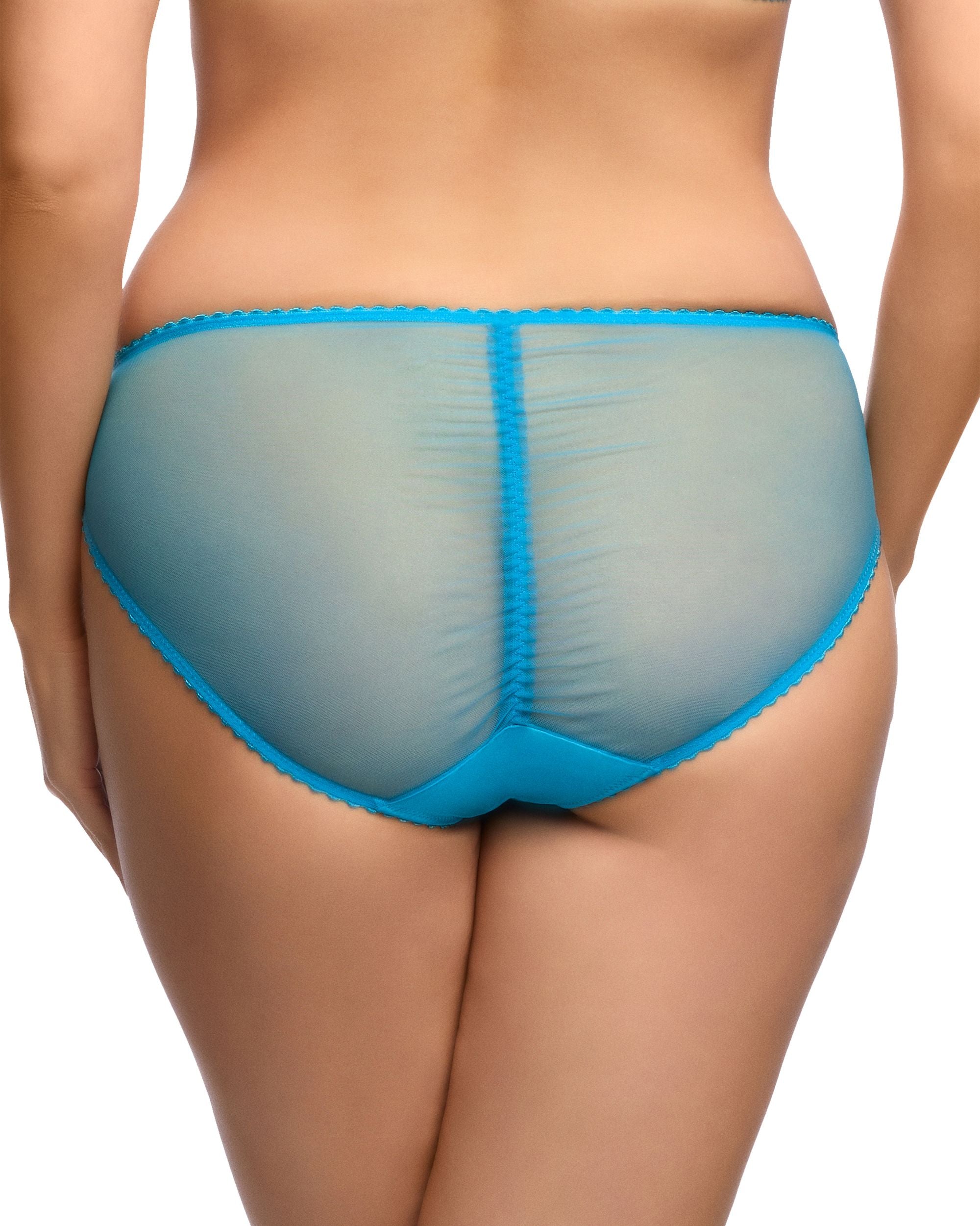 https://s7d2.scene7.com/is/image/Journelle/190169-4283-b?wid=2500&fit=constrain