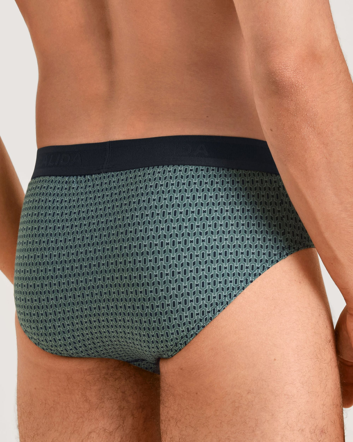 https://s7d2.scene7.com/is/image/Journelle/194296-4333-b?wid=2500&fit=constrain