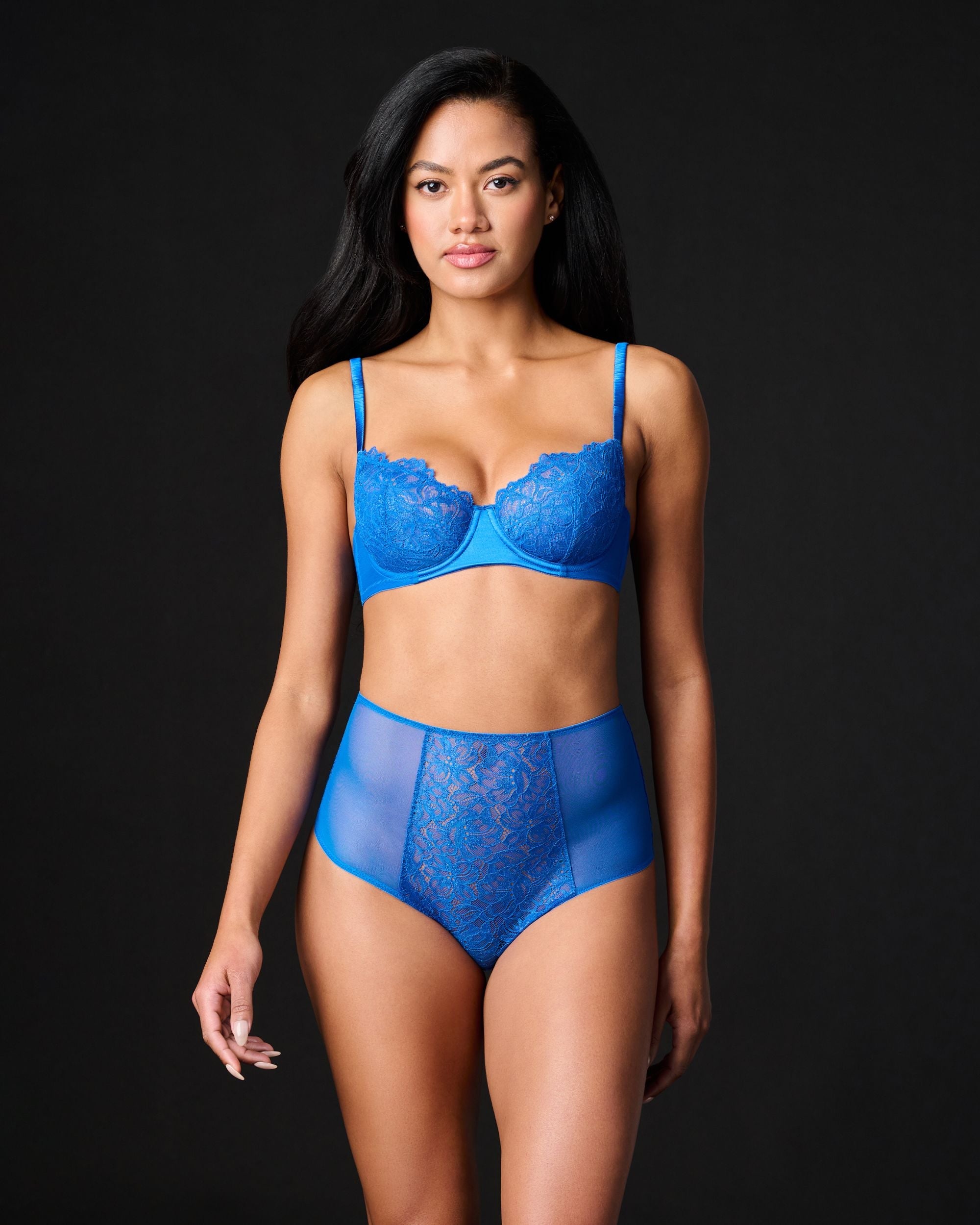 https://s7d2.scene7.com/is/image/Journelle/137433-1453-c?wid=2500&fit=constrain