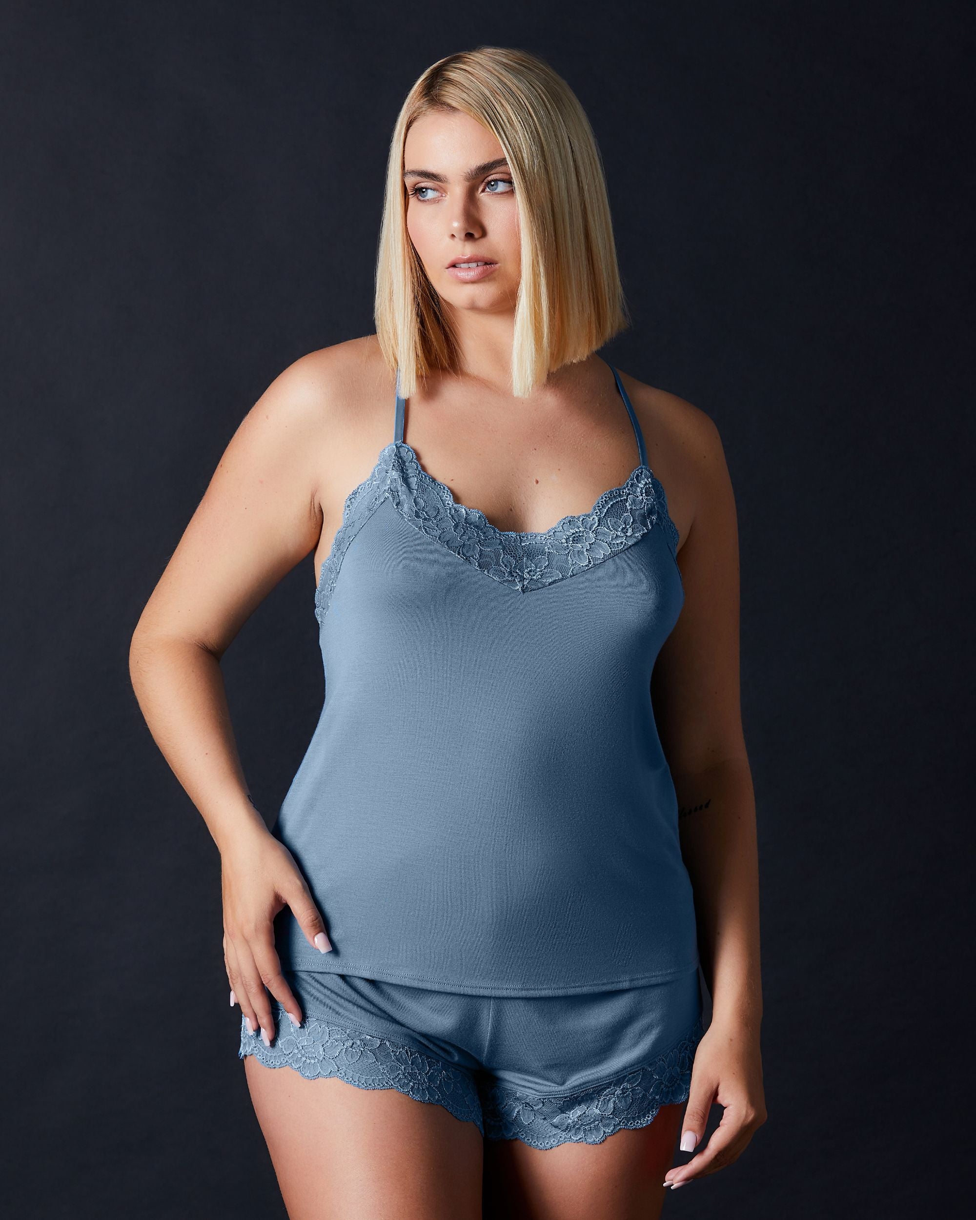 https://s7d2.scene7.com/is/image/Journelle/141052-3727-a?wid=2500&fit=constrain