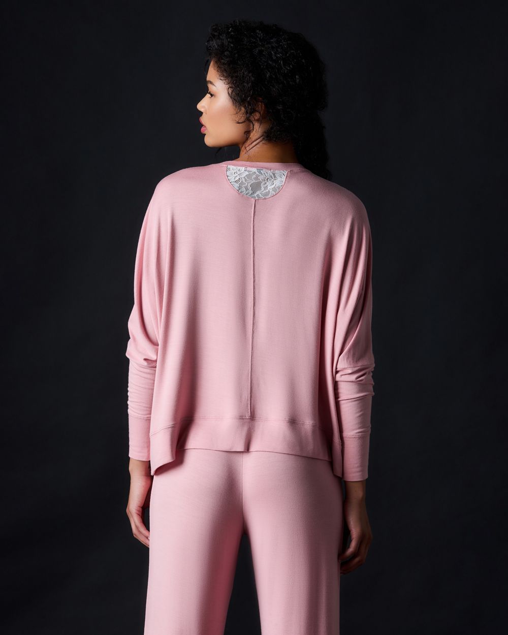 Emma Pullover