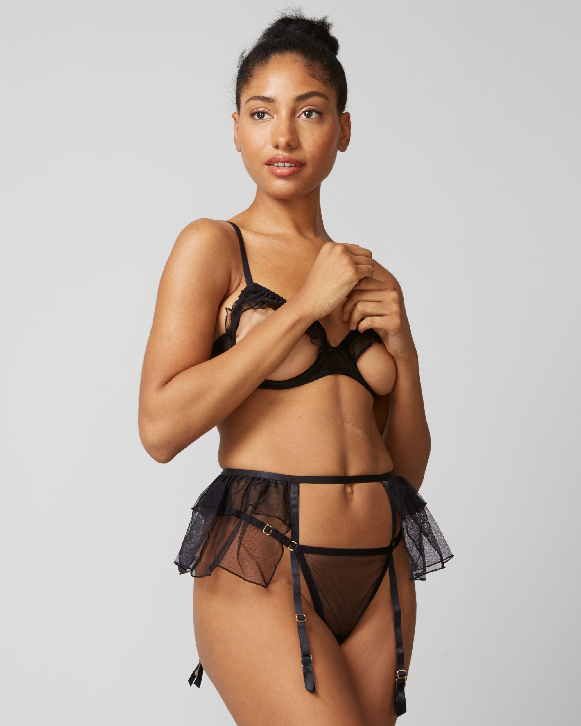 https://s7d2.scene7.com/is/image/Journelle/143899-1009-a?wid=2500&fit=constrain