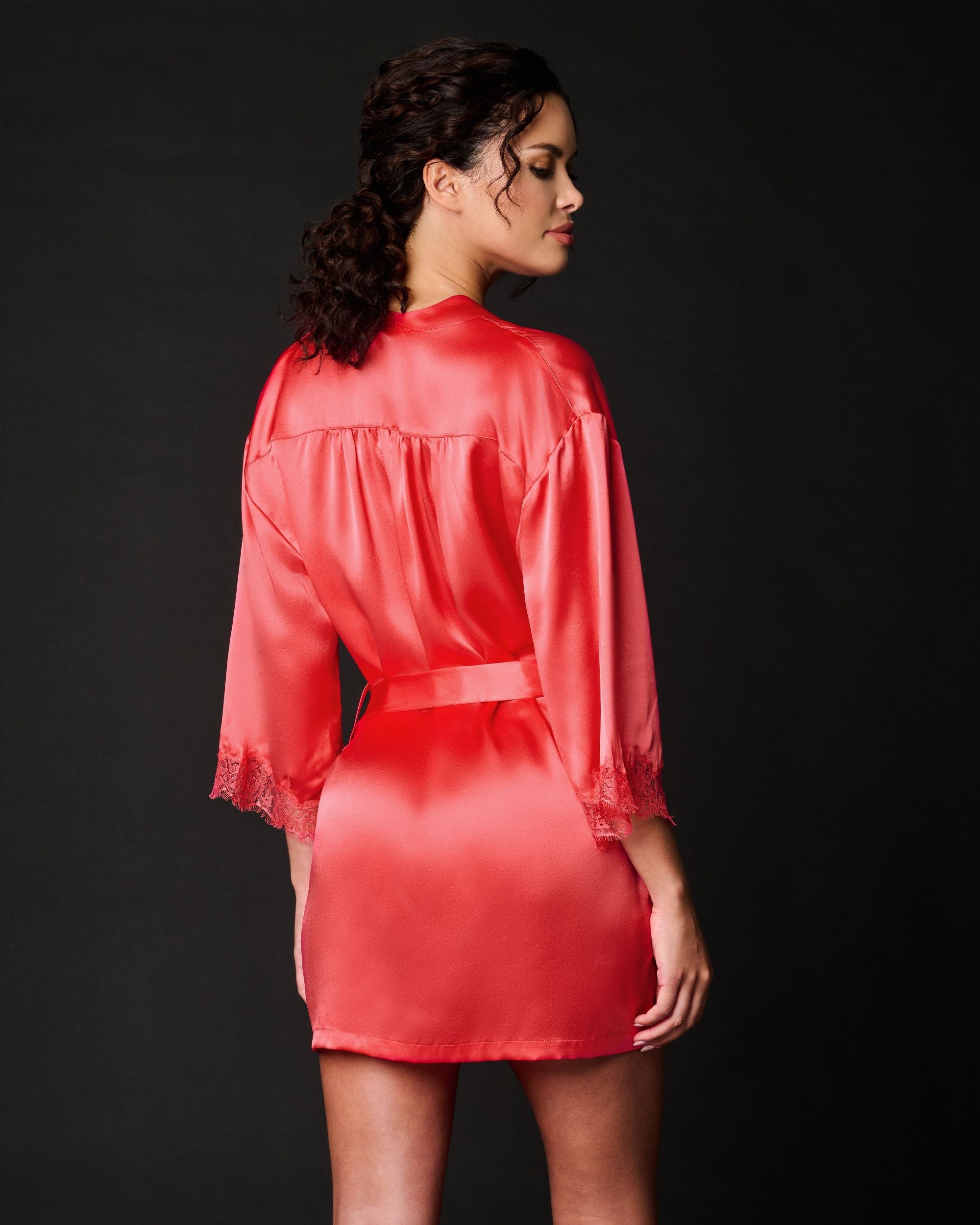 https://s7d2.scene7.com/is/image/Journelle/144359-4343-c?wid=2500&fit=constrain