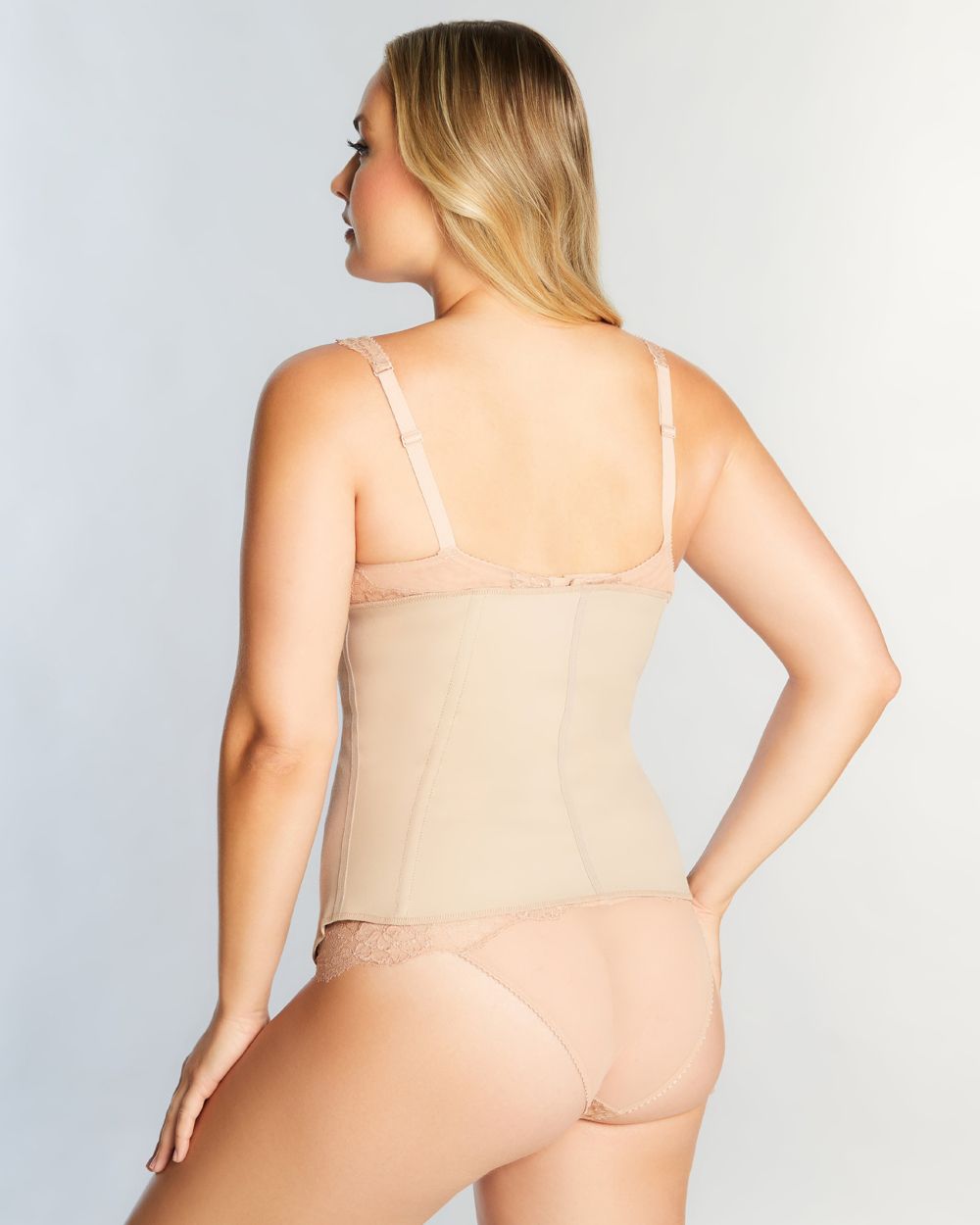 Perfectly Curvy Contouring Cincher