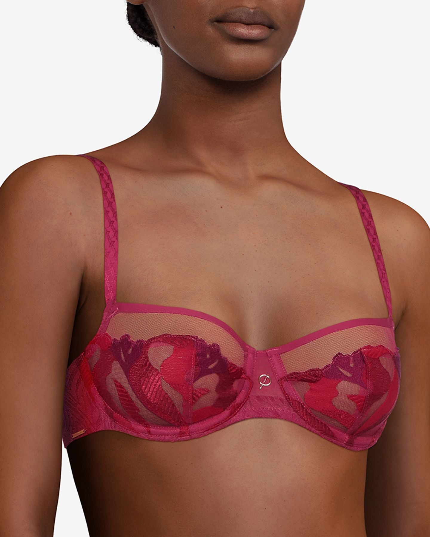 https://s7d2.scene7.com/is/image/Journelle/166381-3719-a?wid=2500&fit=constrain