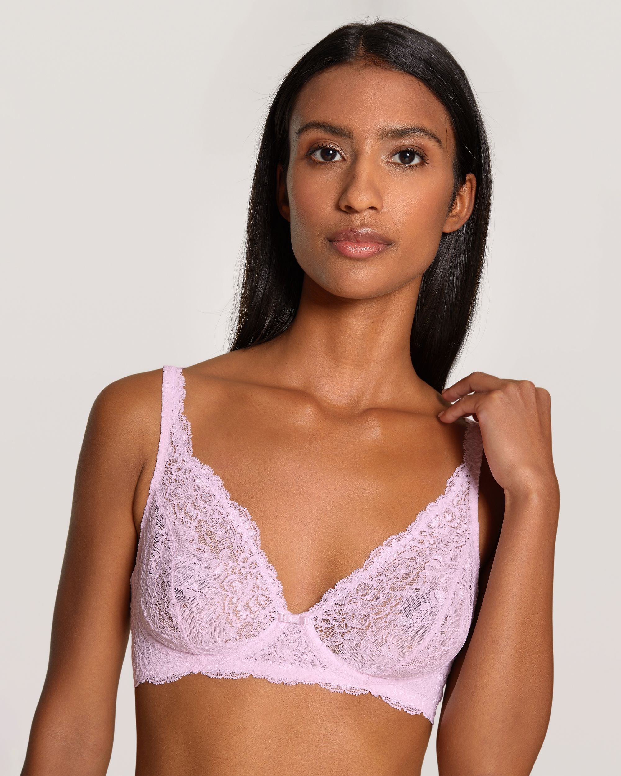 https://s7d2.scene7.com/is/image/Journelle/176213-4181-a?wid=2500&fit=constrain