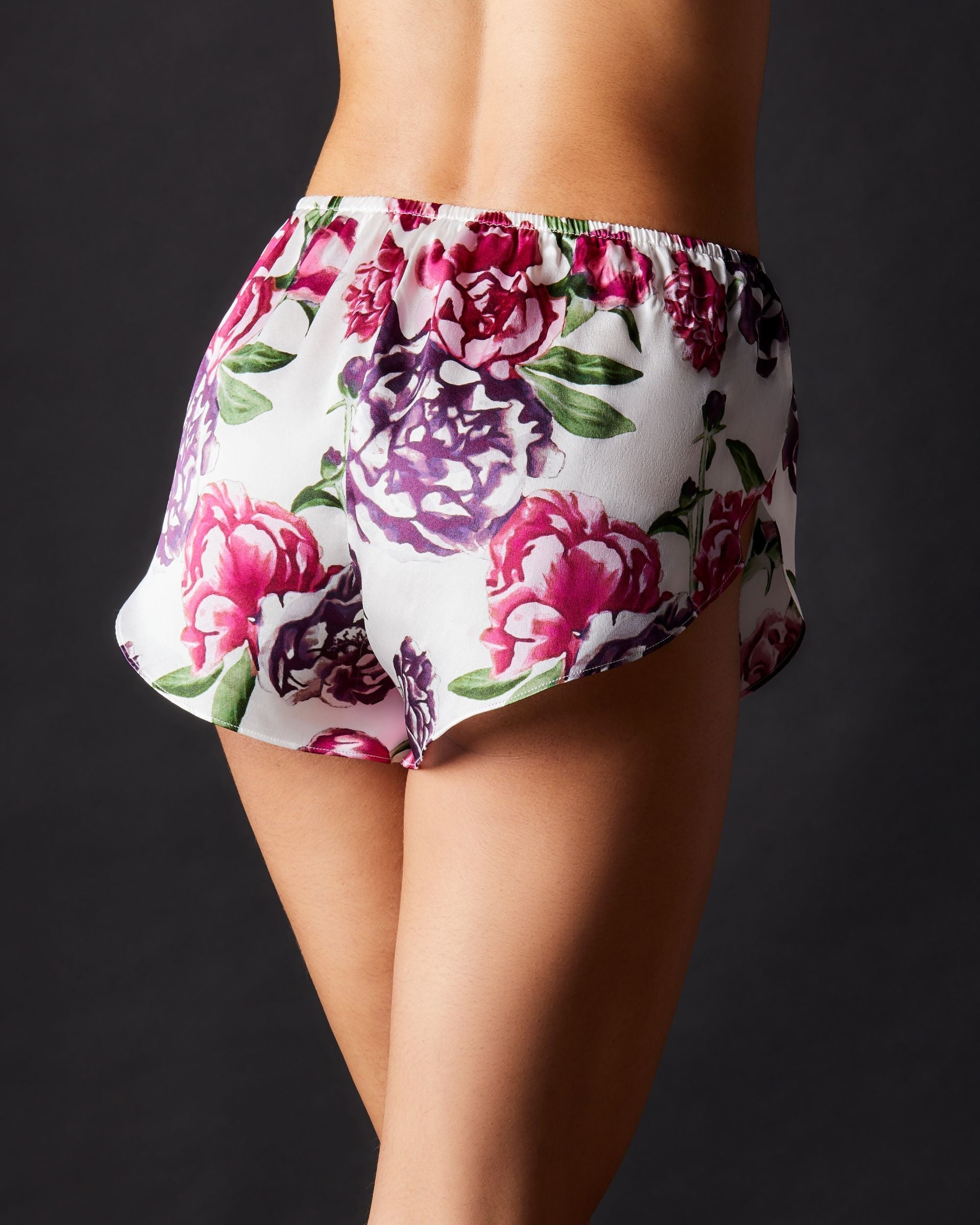 https://s7d2.scene7.com/is/image/Journelle/185979-4225-b?wid=2500&fit=constrain