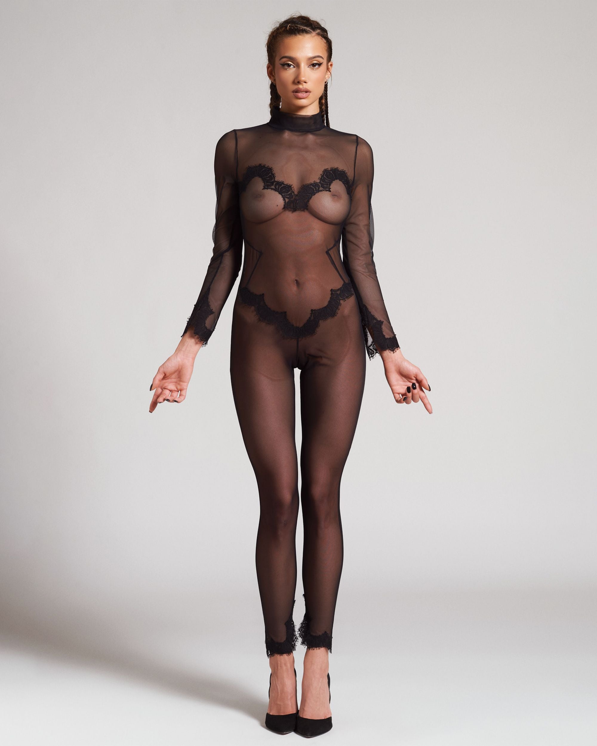 https://s7d2.scene7.com/is/image/Journelle/197918-3-b?wid=2500&fit=constrain